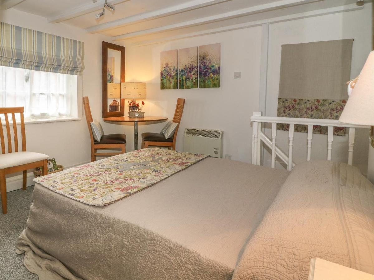 The Hideaway Apartment ยอร์ค ภายนอก รูปภาพ